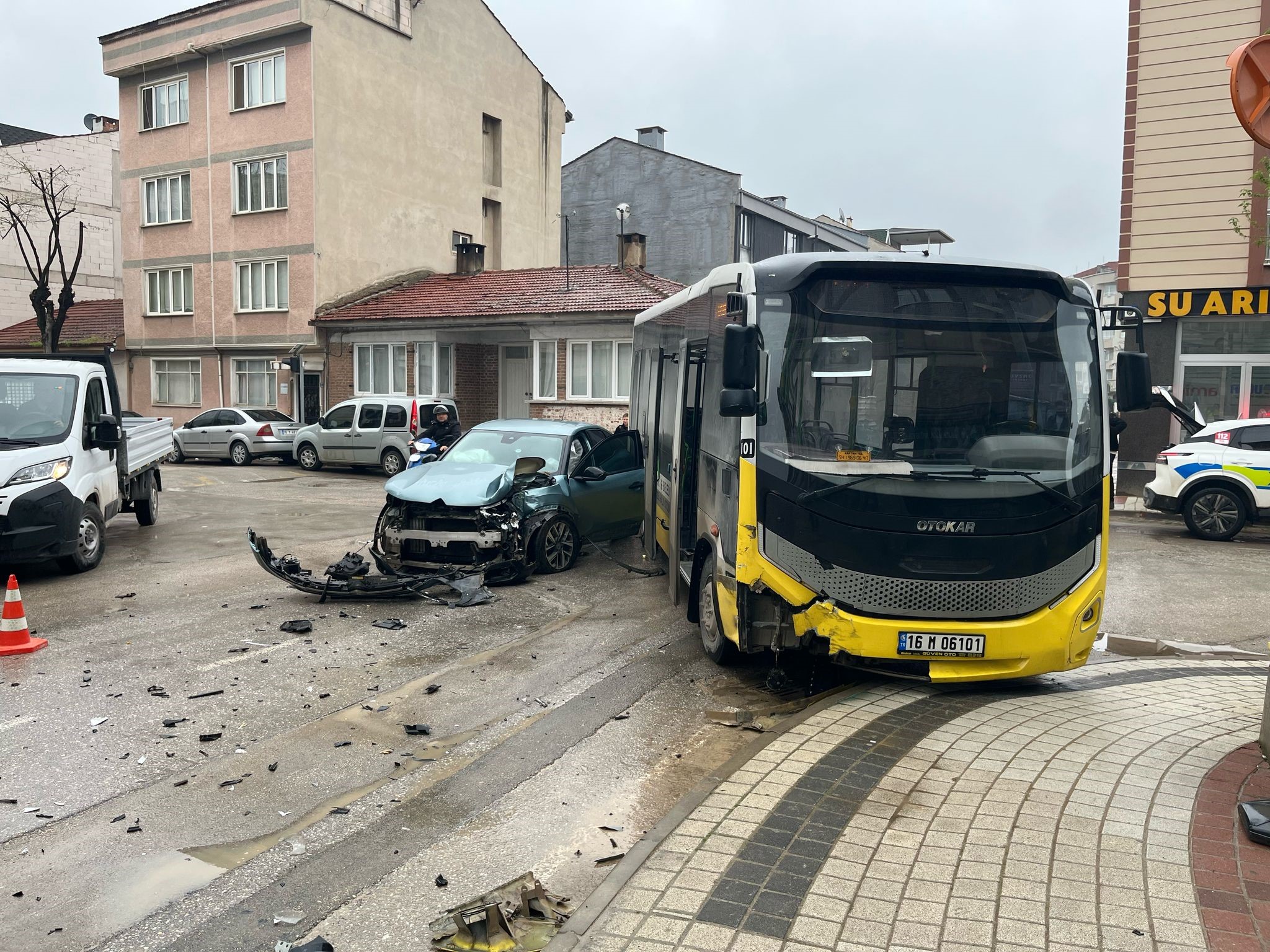 Kaza, saat 09.00 sıralarında Osmaniye Mahallesi Altay Caddesi üzerinde meydana