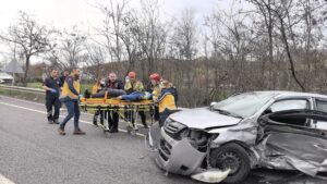 Kaza, saat 18.30 sıralarında Bursa-Ankara karayolu üzeri Kestel ilçesi Ümitalan
