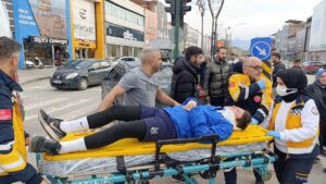 Kaza, Mahmudiye Mahallesi Ertuğrulgazi Caddesi’nde meydana geldi. Aysel K. (42)