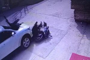 Kaza, saat 16.00 sıralarında Mahmudiye Mahallesi Sanayi Caddesi’nde meydana geldi.