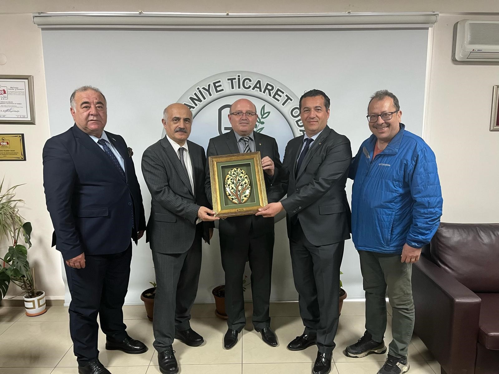 Gemlik Kaymakamı Osman Aslan Canbaba, Ticaret ve Sanayi Odası Başkanı