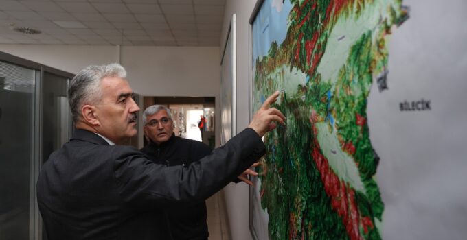 Vali Ayyıldız’dan AFAD’a ziyaret
