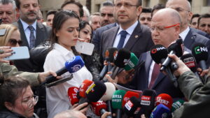 Gürkan, özellikle Bursa Büyükşehir Belediye Başkanı Mustafa Bozbey’i hedef alarak,