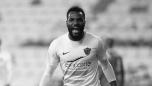 Süper Lig’de Hatayspor forması giymiş olan Aaron Boupendza, hayatını kaybetti.