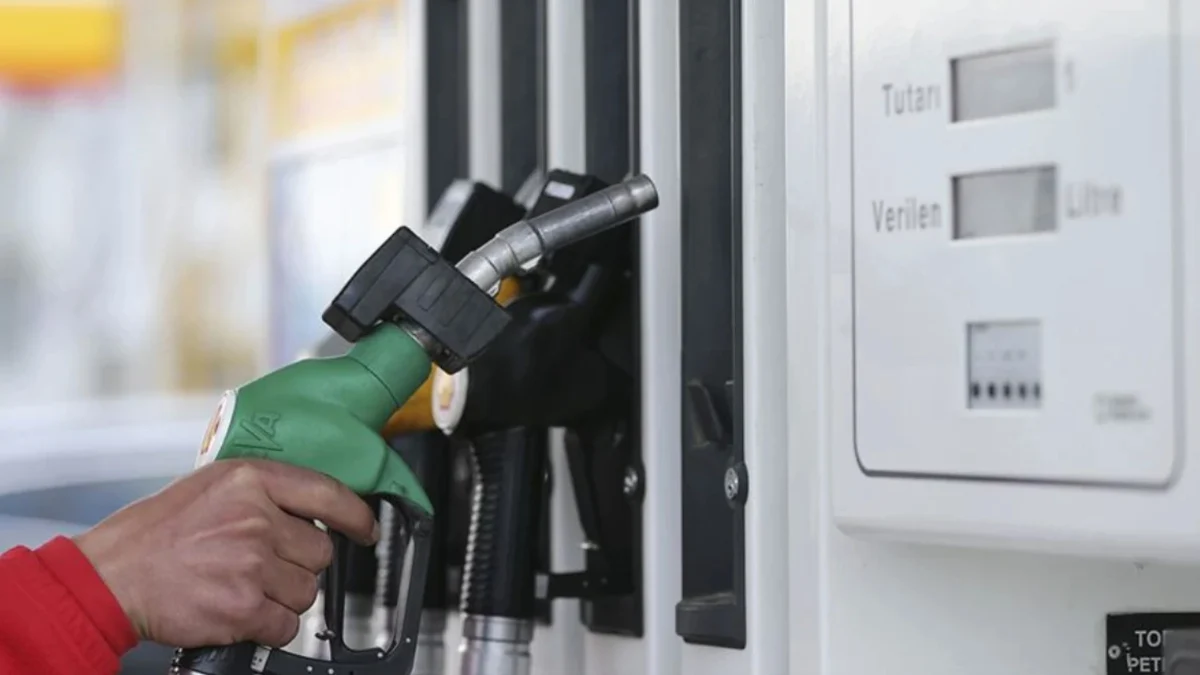 Petrol fiyatlarındaki hareketlilik akaryakıta da yansıyor Benzine litre satış fiyatına
