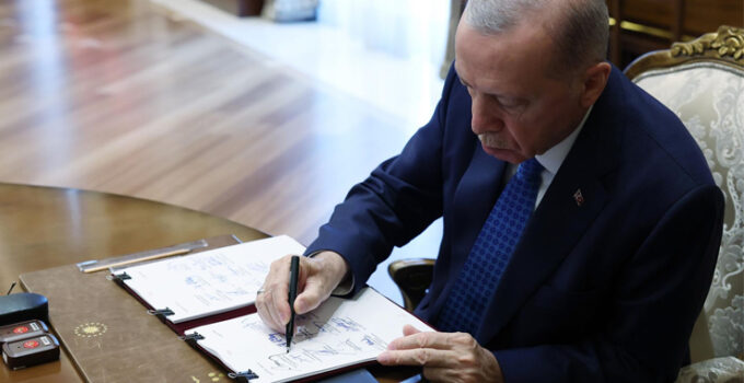 Cumhurbaşkanı Erdoğan’dan yeni atamalar! Orhan Gencebay’a da görev…