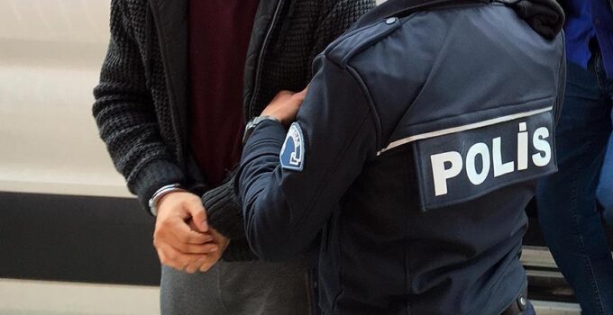 Bursa’da 3 firari hükümlü yakalandı