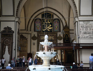 Bursa’nın simgesi Ulu Cami’de dijital dönüşüm!