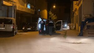 Bursa’da alacak-verecek kavgası: 2 yaralı Olay, saat 21.30 sıralarında Mahmudiye