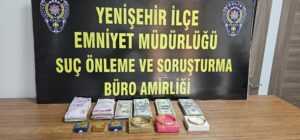 Olay, Bursa’nın Yenişehir ilçesinde meydana geldi. Evinin soyulduğunu emniyete bildiren