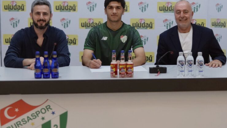 Bursaspor’da yeni imza.