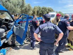 Kaza saat 11.30 sıralarında Boyalıca Köyü yakınlarında meydana geldi. Sürücüsünün