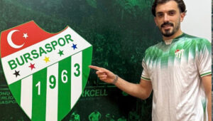 Bursaspor, transfer gündeminde yer alan yeni orta saha oyuncusuyla resmi