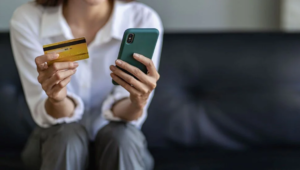 Ticaret Bakanlığı, mesafeli satış sözleşmelerine ilişkin olarak tüketicileri koruyan önemli