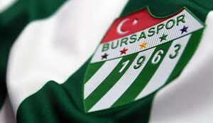 Bursaspor sosyal medya hesaplarından yapılan açıklamada, ”Ailemize hoşgeldiniz” ifadelerine yer