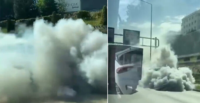 Ortalığı bir anda dumanlar sardı! Bursa trafiği kilitlendi!