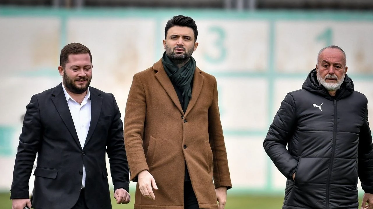 Bursaspor Başkanı Enes Çelik’ten transfer açıklaması!