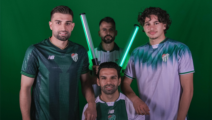 Bursaspor’un yeni sezon formaları belli oldu!