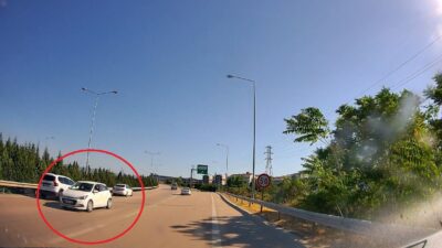 Bursa'da otobanda ters şeritten ilerleyen kadın sürücü, resmen ölüme meydan