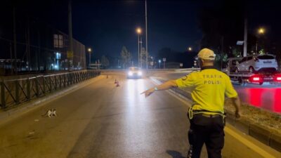Bursa'da alkol denetimi yapan trafik polislerine bir promille ehliyetini kaptıran
