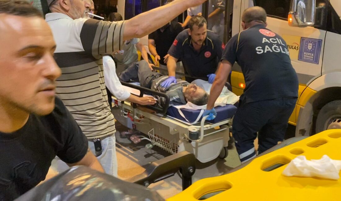 Bursa'nın İnegöl ilçesinde özel halk minibüsü şoförü, kalp krizi geçiren