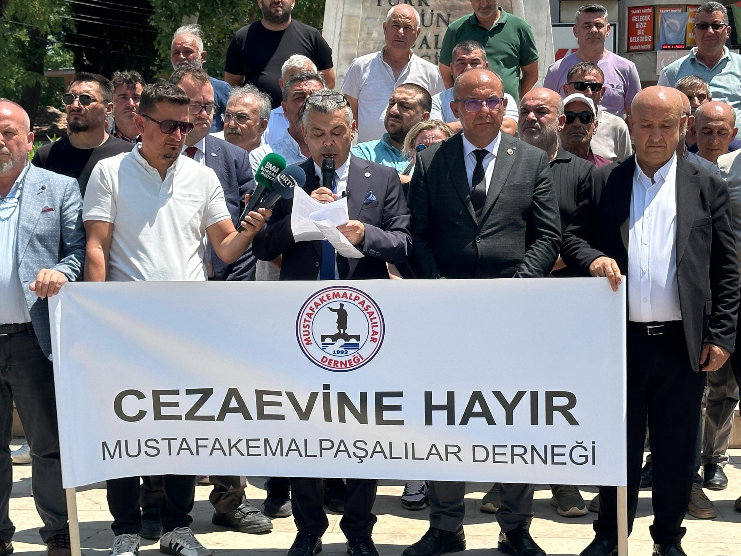Bursa Mustafakemalpaşalılar Derneği (PAŞADER) ve Muhtarlar Derneği, ilçede bazı mahalleleri