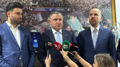 Gençlik ve Spor Bakanı Osman Aşkın Bak ve Bilal Erdoğan