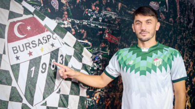 Yeşil beyazlı kulüp önceki akşam duyurduğu orta saha oyuncusu Sefa