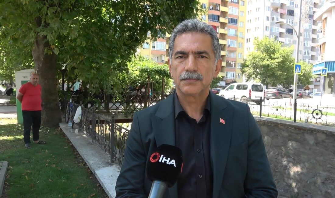 Gemlik Belediye Başkanı Şükrü Deviren, ilçede son günlerde yaşanan depremlerin