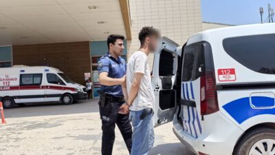 Bursa'nın İnegöl ilçesinde alkollü genç, kendisini su ile serinletmeyen bahçıvanı