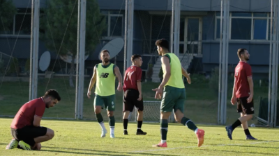 Yeni sezon hazırlıklarını sürdüren Bursaspor, kamp dönemindeki ikinci hazırlık maçında