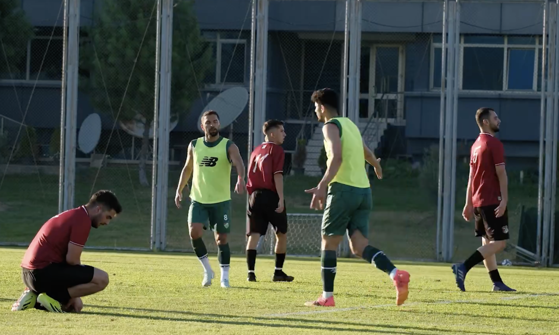 Yeni sezon hazırlıklarını sürdüren Bursaspor, kamp dönemindeki ikinci hazırlık maçında