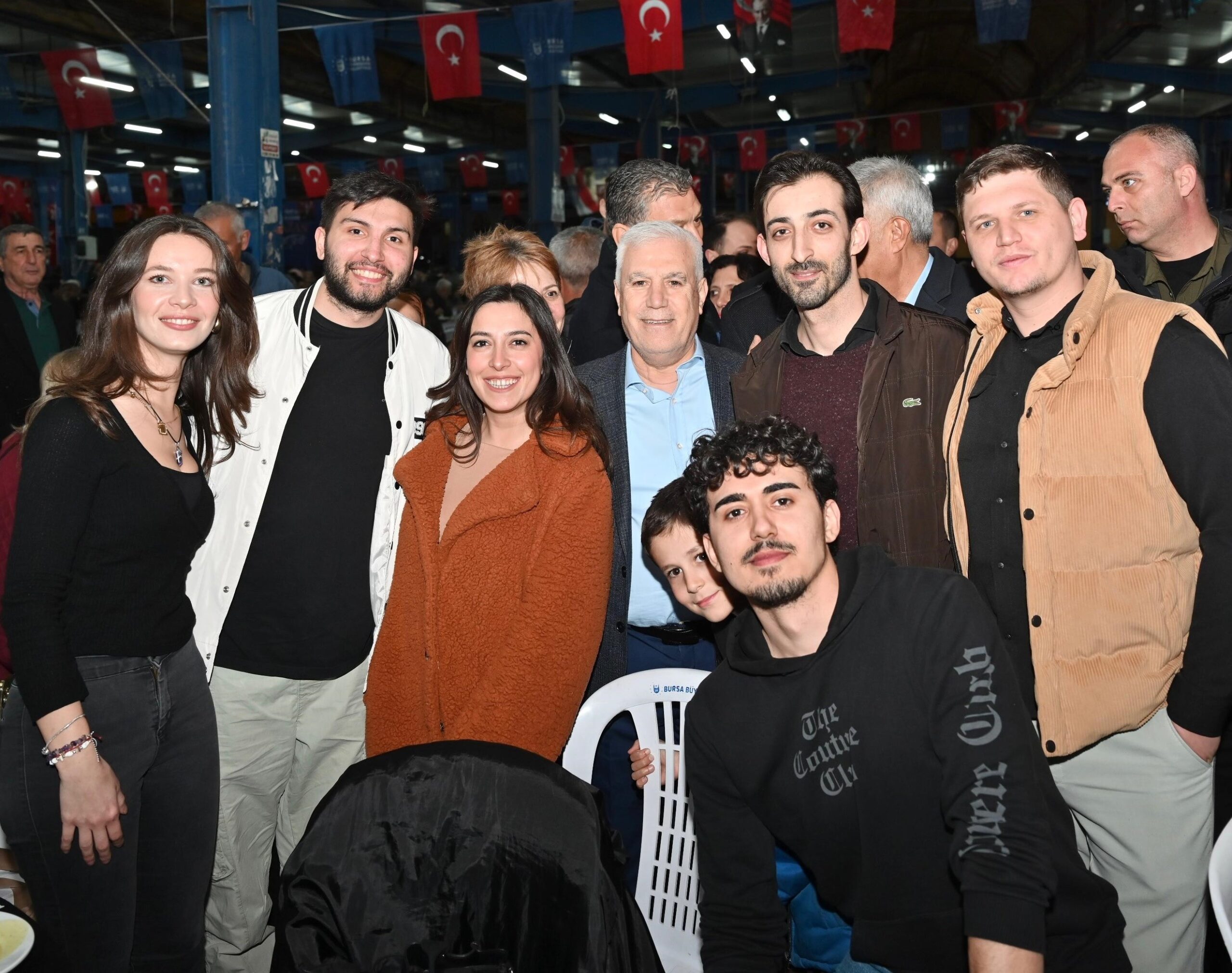 Bursa Büyükşehir Belediyesi, üniversiteye hazırlık sürecinde olduğu gibi tercih döneminde