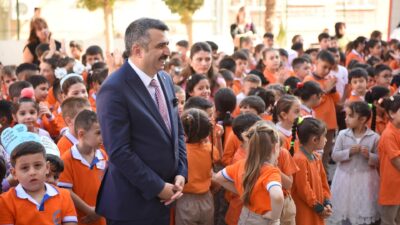 Yıldırım Belediyesi, 2025-2-26 Eğitim Öğretim Yılı’nda ihtiyaç sahibi öğrencilere bin