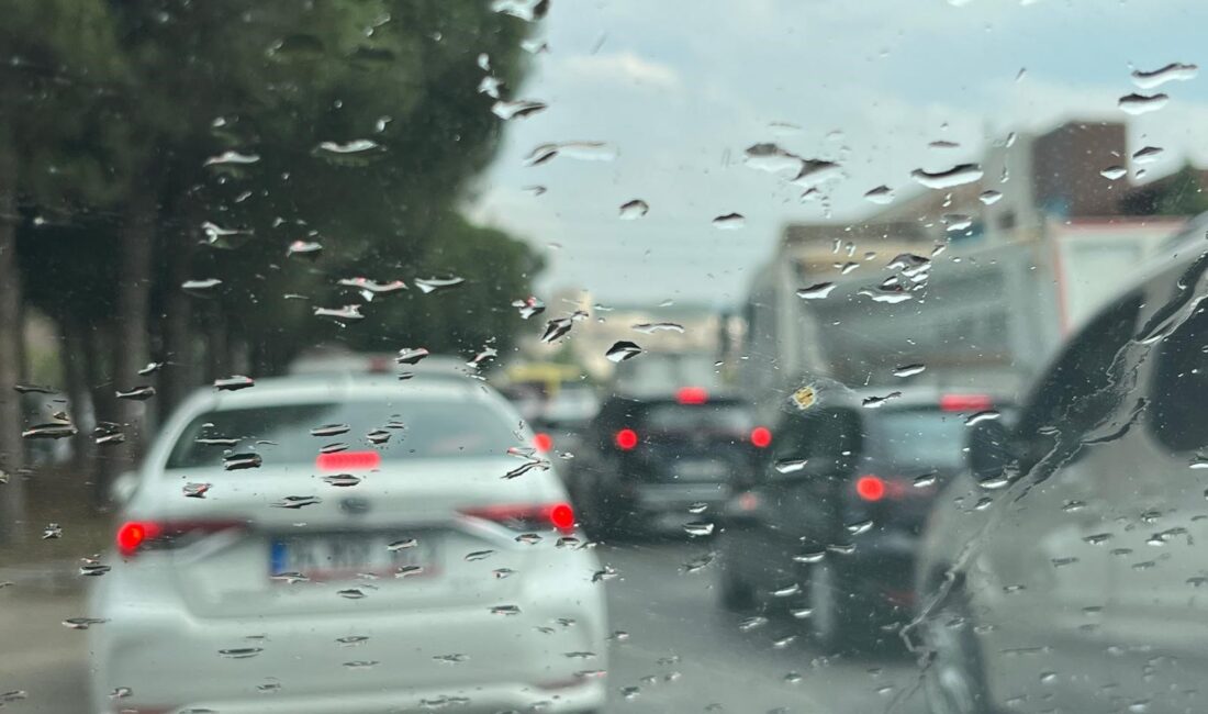 Son 10 yılın en kurak mevsimini yaşayan Bursa'da gece ve