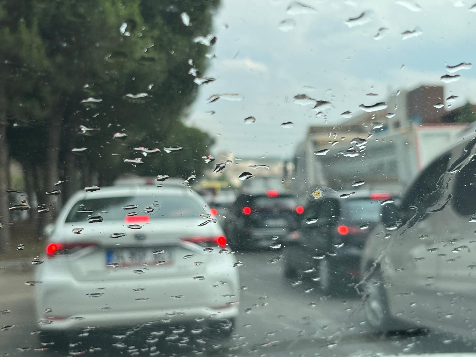 Son 10 yılın en kurak mevsimini yaşayan Bursa'da gece ve