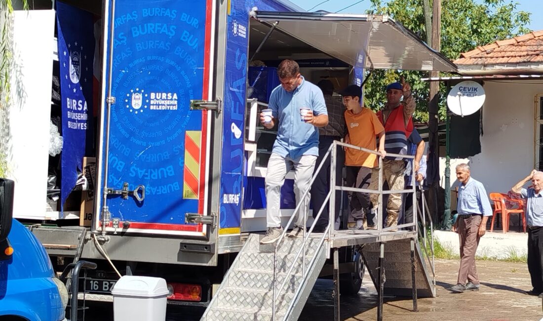 Bursa Büyükşehir Belediyesi, Balıkesir’in Sındırgı ilçesinde meydana gelen 6.1 büyüklüğündeki