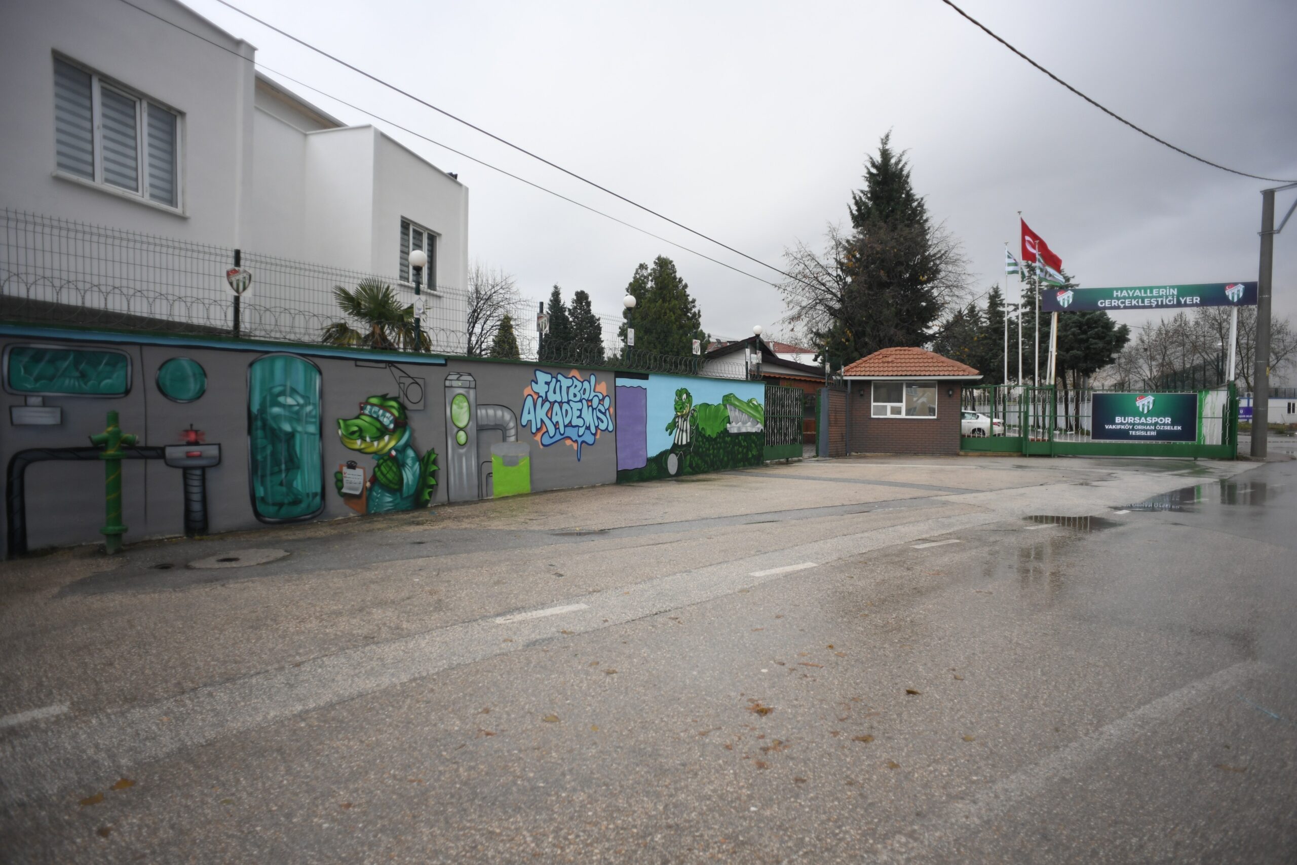 Yıldırım Belediye Başkanı Oktay Yılmaz ve Bursaspor Başkanı Enes Çelik,