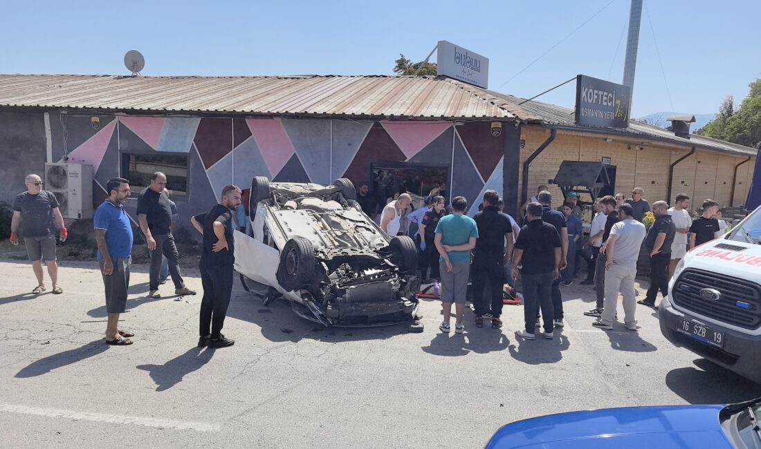 Bursa’nın İnegöl ilçesinde bir otomobil kontrolden çıkarak 6 kez takla