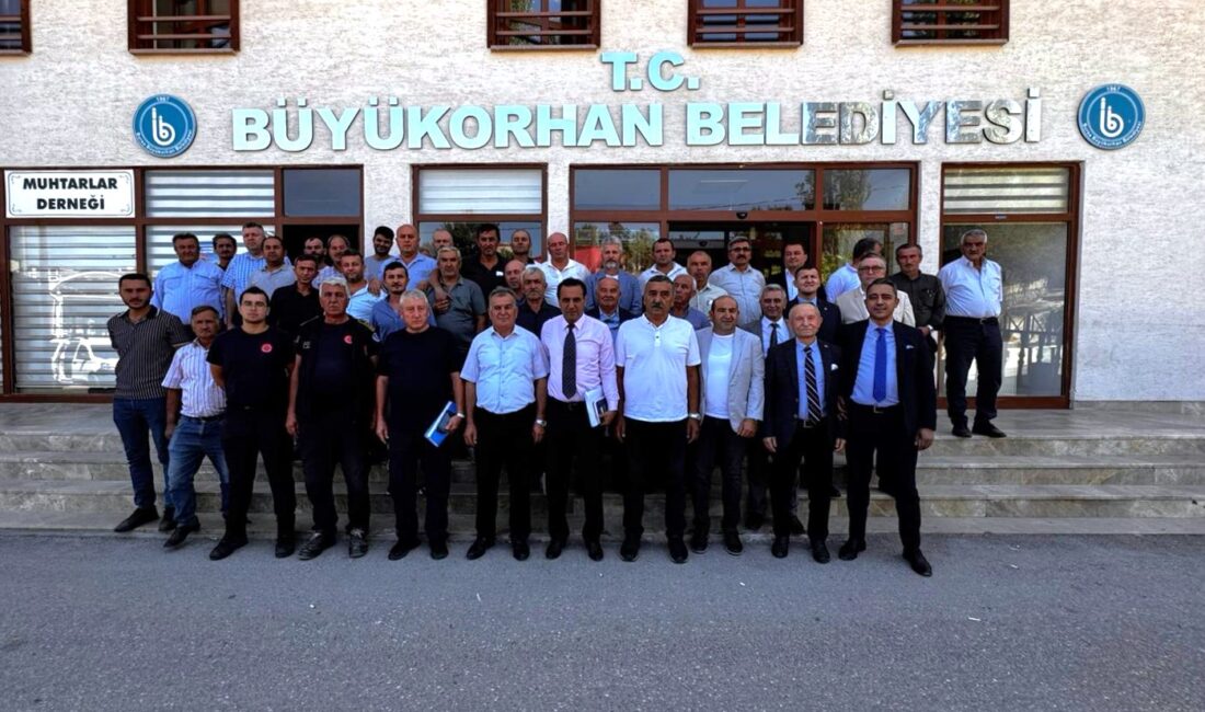 Bursa Büyükşehir Belediyesi, katılımcı yönetim anlayışıyla Büyükorhan ilçesindeki muhtarlarla bir