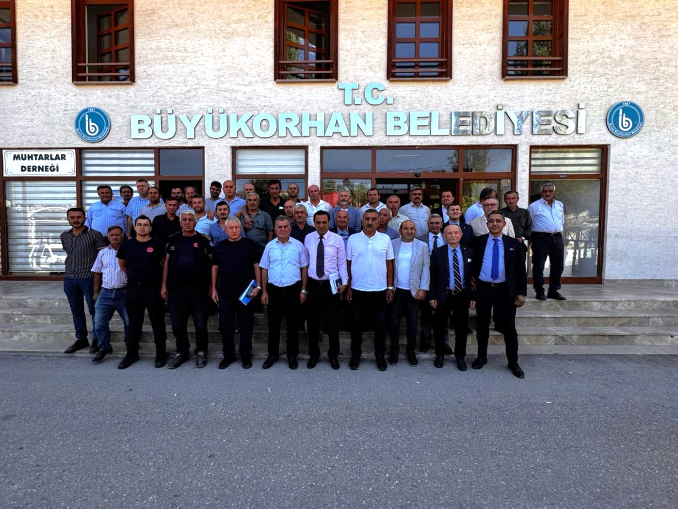 Bursa Büyükşehir Belediyesi, katılımcı yönetim anlayışıyla Büyükorhan ilçesindeki muhtarlarla bir