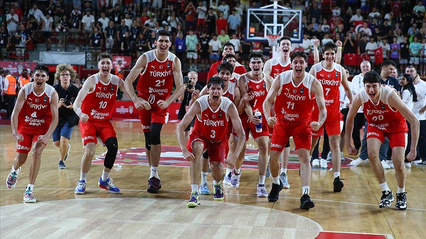 Milli Basketbol Takımımız, Avrupa Şampiyonası yarı finalinde Yunanistan’ı mağlup ederek