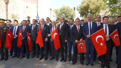 Bursa’nın düşman işgalinden kurtuluşunun 103’nci yıl dönümü, şehirde coşkuyla kutlandı. Tophane