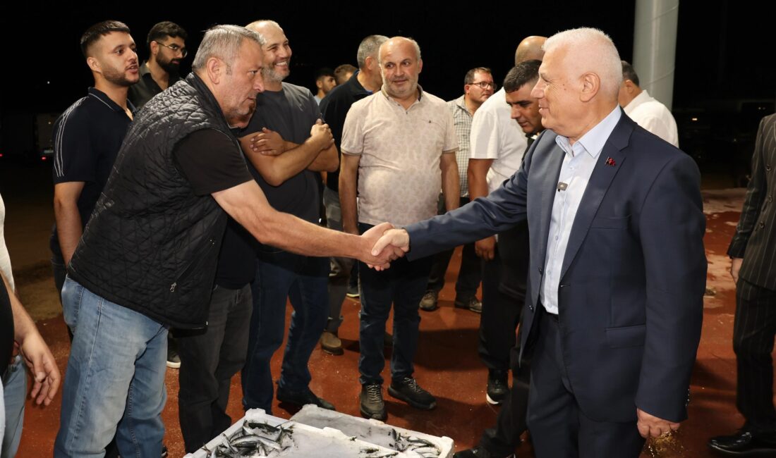Av yasağının sona ermesiyle denize açılan balıkçılar, yeni sezona başladı.