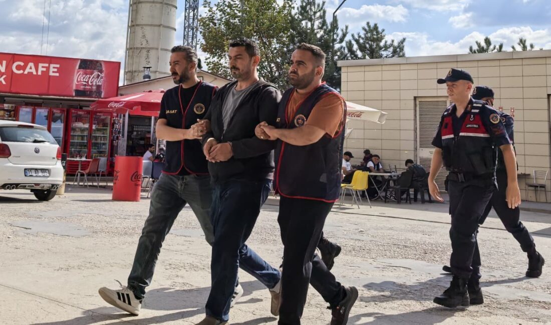 Bursa'nın İnegöl ilçesinde FETÖ terör örgütü üyesi olmaktan kesinleşmiş hapis