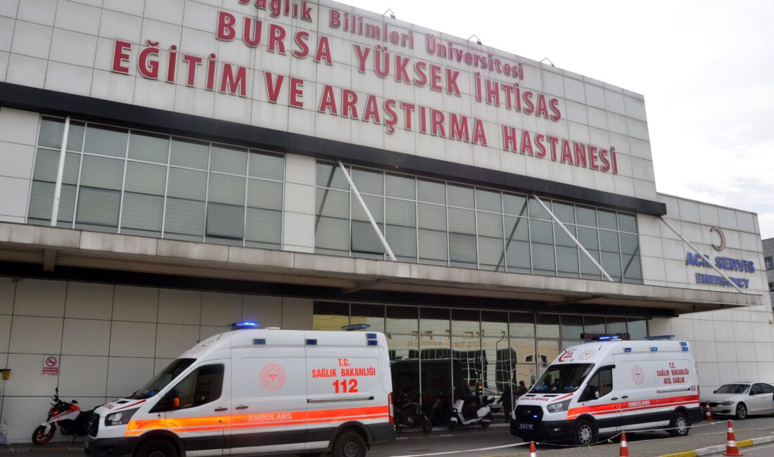 Bursa Yüksek İhtisas Eğitim ve Araştırma Hastanesi’nde kalp kapakçığında kaçak
