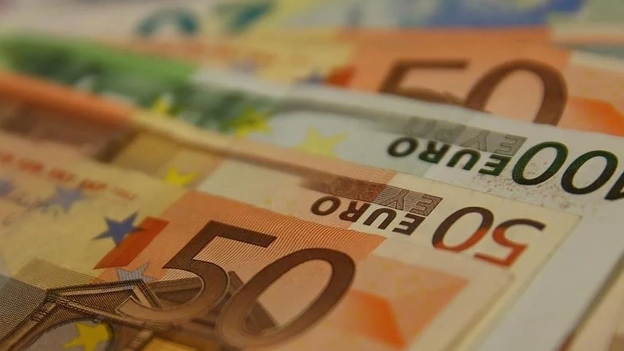 Euro/dolar paritesindeki güçlenme Euro'ya yeni rekor getirdi.
