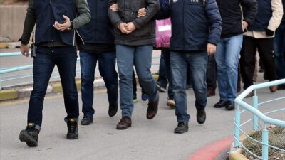Bursa Cumhuriyet Başsavcılığının talimatıyla 2 ilde düzenlenen operasyonda FETÖ/PDY Silahlı