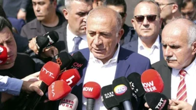 Yüksek Seçim Kurulu (YSK) CHP İl Başkanlığı'na mahkeme kararıyla atanan