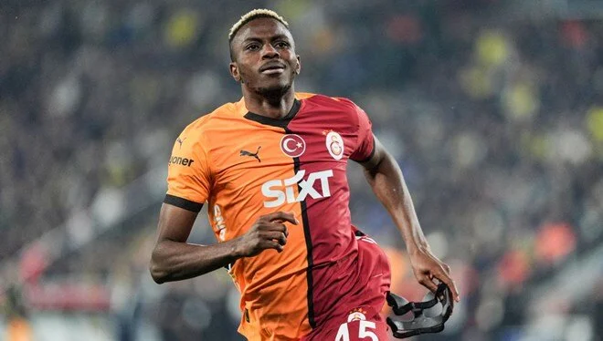 Galatasaray Teknik Direktörü Okan Buruk, Osimhen'in dönüş maçını açıkladı.
